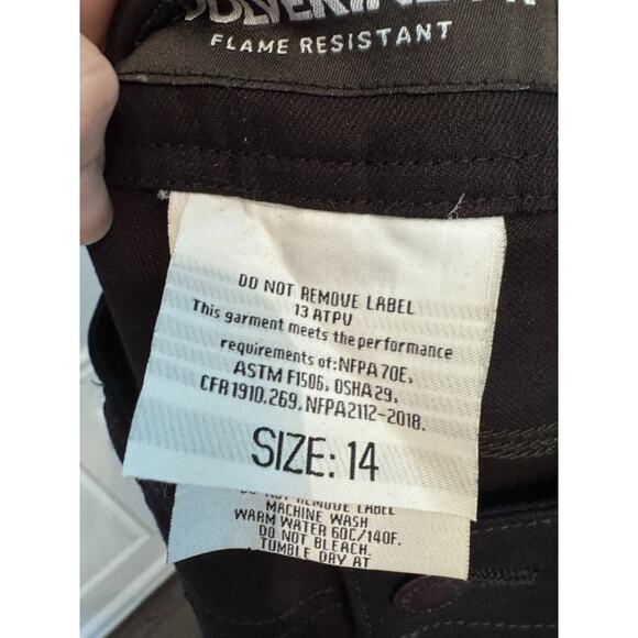 Wolverine FR Flame Resistant Mid-Rise Curvy Straight Leg Fit Jeans Sz 14 Reg NWT - Picture 7 of 15